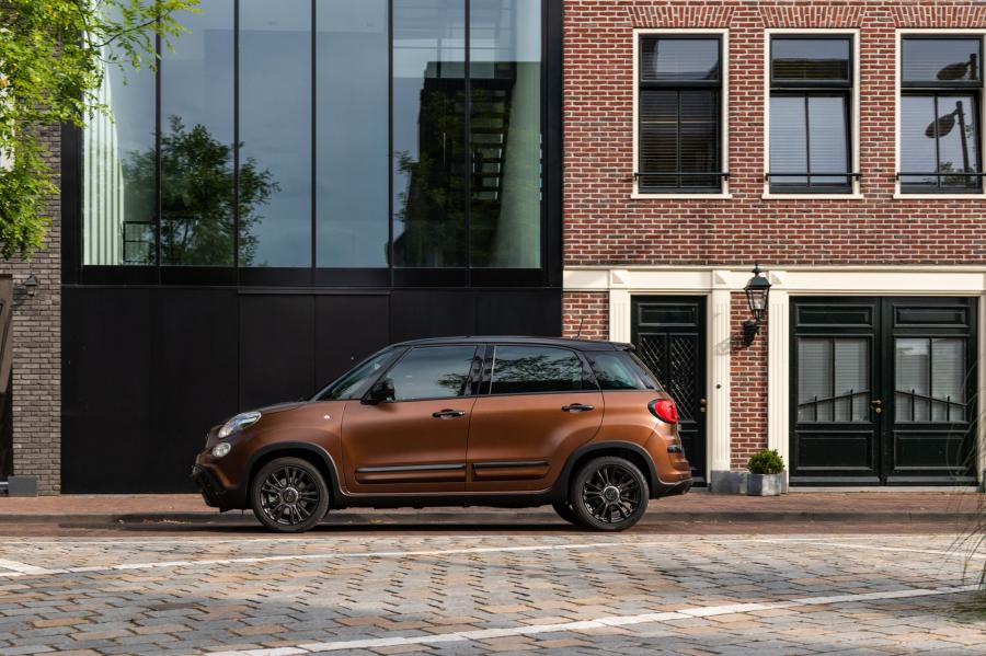  Fiat 500L S-Design (330) 2018 года  (фото 16 из 17)